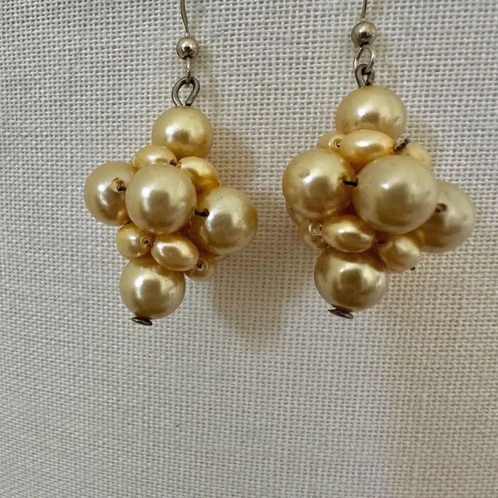 Faux pearl cluster drop vintage earrings